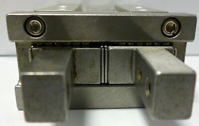 SMC MHZ2-20D Pneumatic Gripper