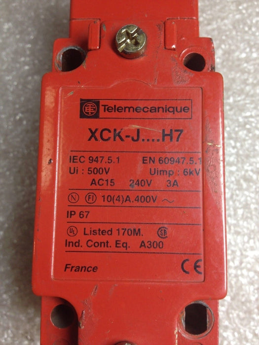 Telemecanique XCK-J7970H7 Safety Interlock Switch