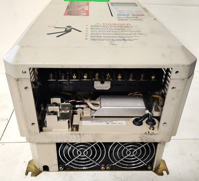 EMS CIMR-G5U2011 200-230 V AC 59 A AC Drive