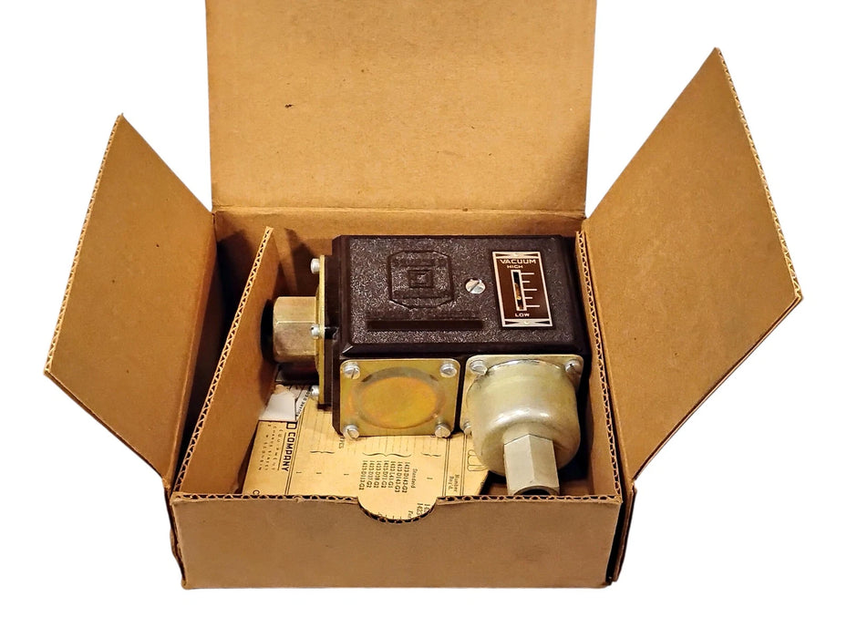 Square D 9016-BSG-1 Form R 0-30 in Range Vacuum Switch w/ 2-16 in Differential