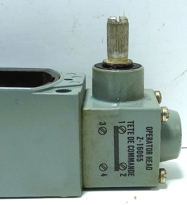 Allen-Bradley 802T-AW1 600 V AC 10 A Oiltight Rotary Gear Limit Switch