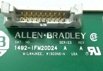 Allen-Bradley 1492-IFM20D24 24 V AC/DC 20 Point PLC Input/Output Module