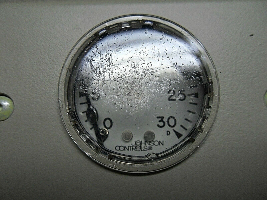 Johnson Controls P-8000 Proportional Action Pressure Controller