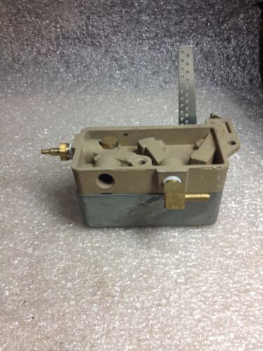 Johnson Controls D-9502 Positioner
