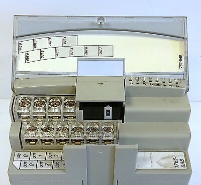 Allen-Bradley 1762-OA8 Ser A Rev B PLC Output Module