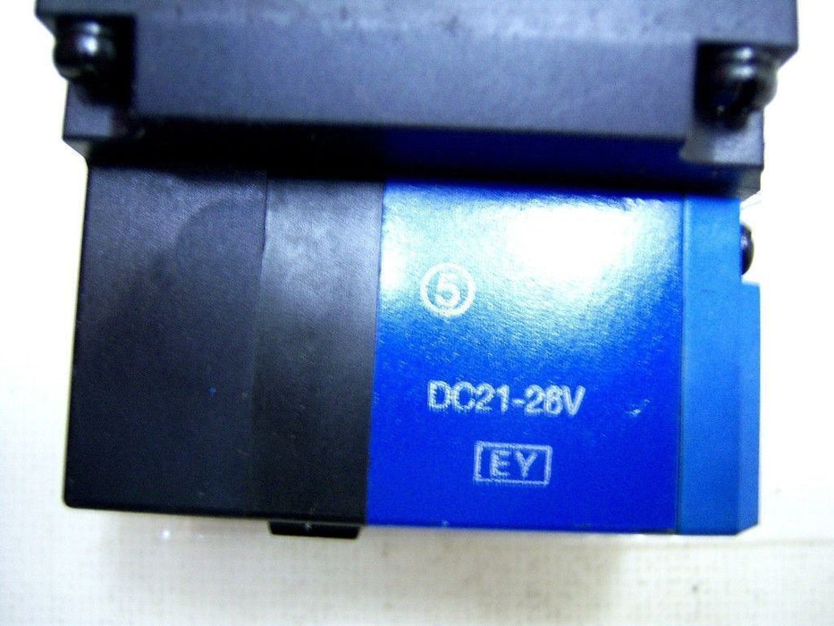 SMC Solenoid Valve VSS8-8-FG-D-3EZ-V1 24VDC 1.8W
