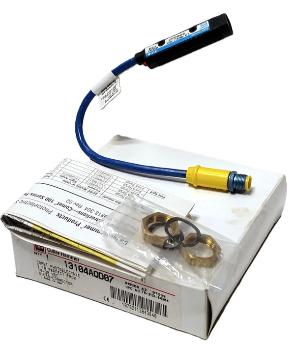 Cutler-Hammer 13104AQD07 Comet Series 10-30 V DC Photoelectric Proximity Sensor