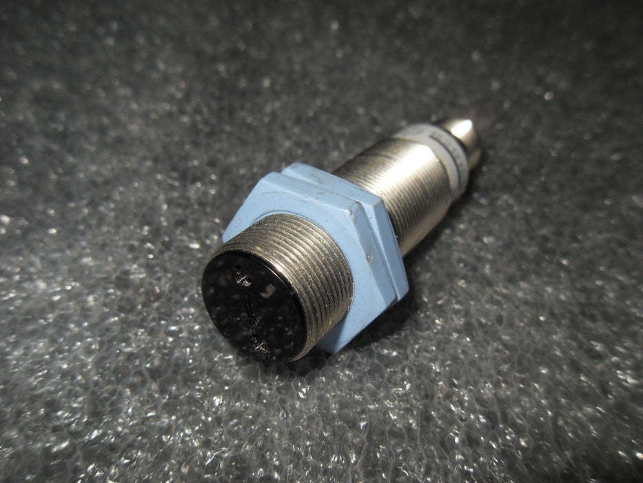Balluff Bos 18M-PS-1XA-E5-C-S4 Tubular Photoelectric Sensor
