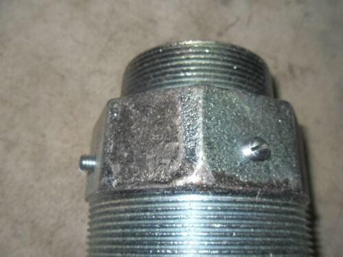1 Thomas & Betts 10554 Jacketed Armor Cable Connector