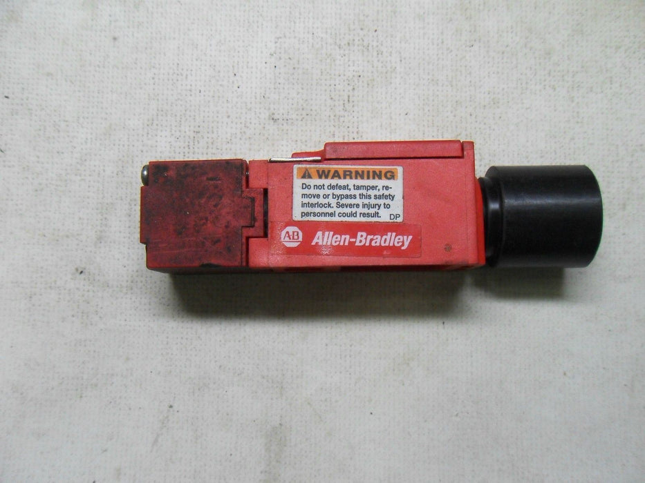 Allen-Bradley 440K-E33030 Safety Switch