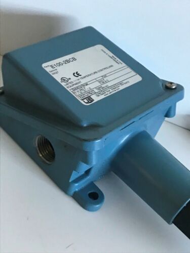United Electric E100-2BCB Temperature Switch