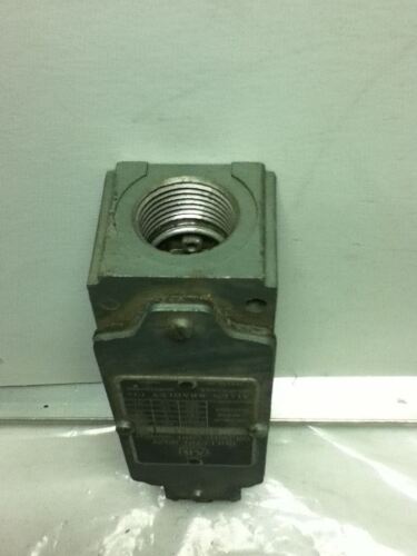 Allen-Bradley 802T-BT SERIES 1 LIMIT SWITCH- NO BOX
