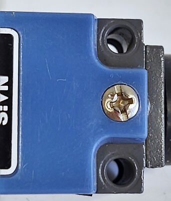 Matsushita Electric AZ8166 NAIS VL Mini Limit Switch with Flexible Rod