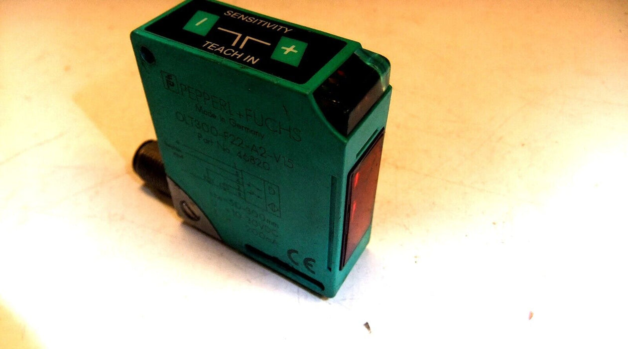 Pepperl Diffuse Mode Sensor OLT300-F22-A2-V15
