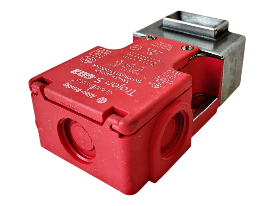 Allen-Bradley 440K-T11213 Ser B Trojan 5 GD2 Tongue Interlock Safety Switch