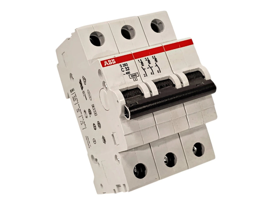 ABB S203-C32 440 V AC 32 A 3-Pole Miniature Circuit Breaker
