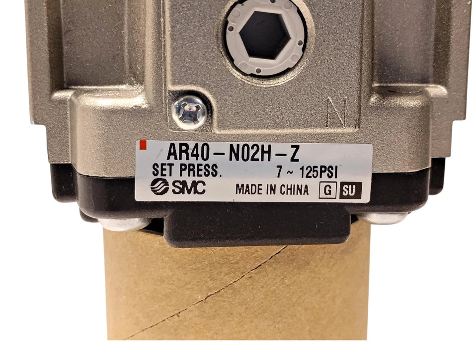 SMC AR40-N02H-Z 7-125 psi Air Pressure Regulator w/ 1/4 in NPT Port