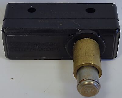 Honeywell BZ-2RQ24-A2 MICRO SWITCH Limit Switch