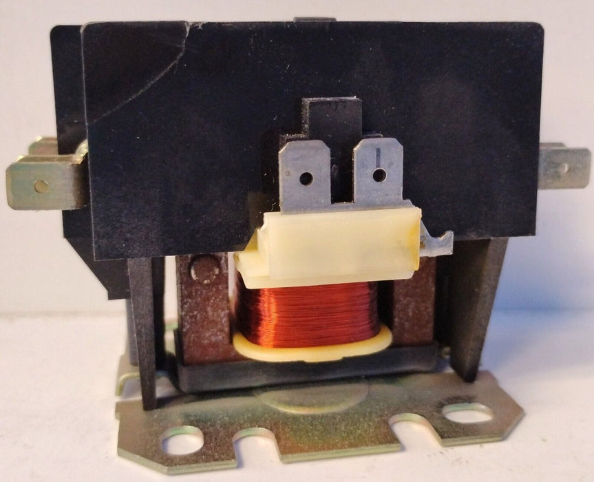 Square D 8910DP22V02 110/120 V AC 25 A 2 P N/O Definite Purpose Contactor