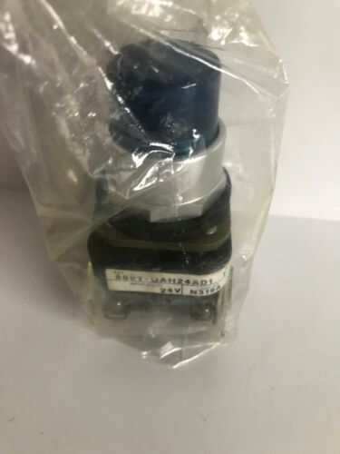 Allen-Bradley 800T-QAH24RD1 Illuminated Pushbutton