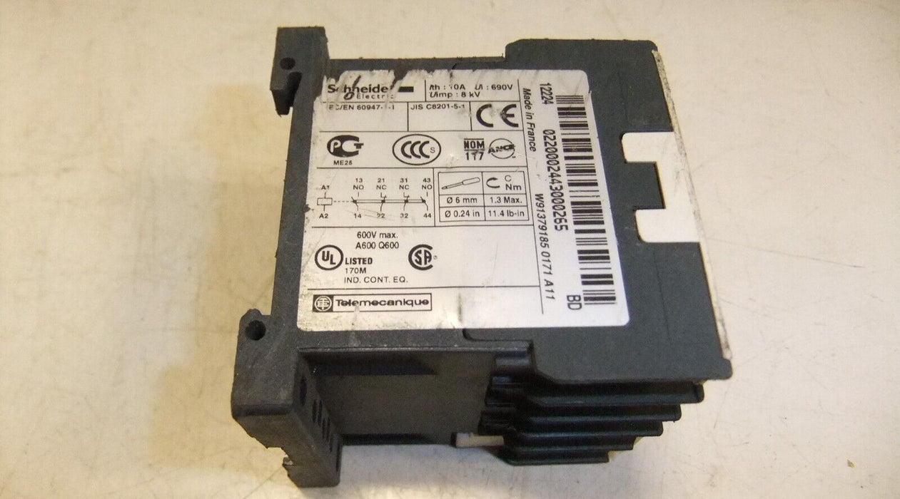 Schneider CA3KN22BD3 Control Relay 24VDC