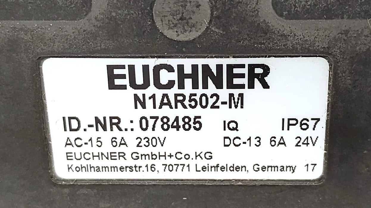 Euchner N1AR502-M 230VAC/24VDC 8/6 A Roller Plunger Limit Switch