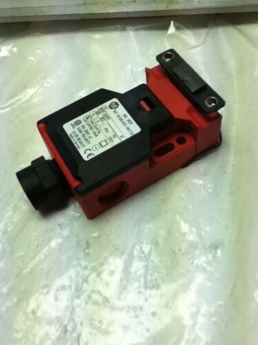 Allen-Bradley 802F-S62P2 Interlock Safety Switch