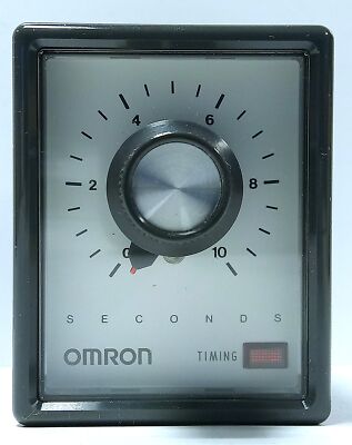 Omron STP-MND-AA-UA 120 V AC 0-10 Seconds Motor Driven Synchronous Motor Timer