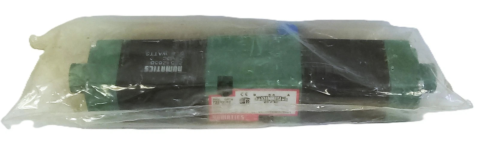 Numatics 081SS600M000061 150 psi Solenoid Valve w/ 24 V DC Coils