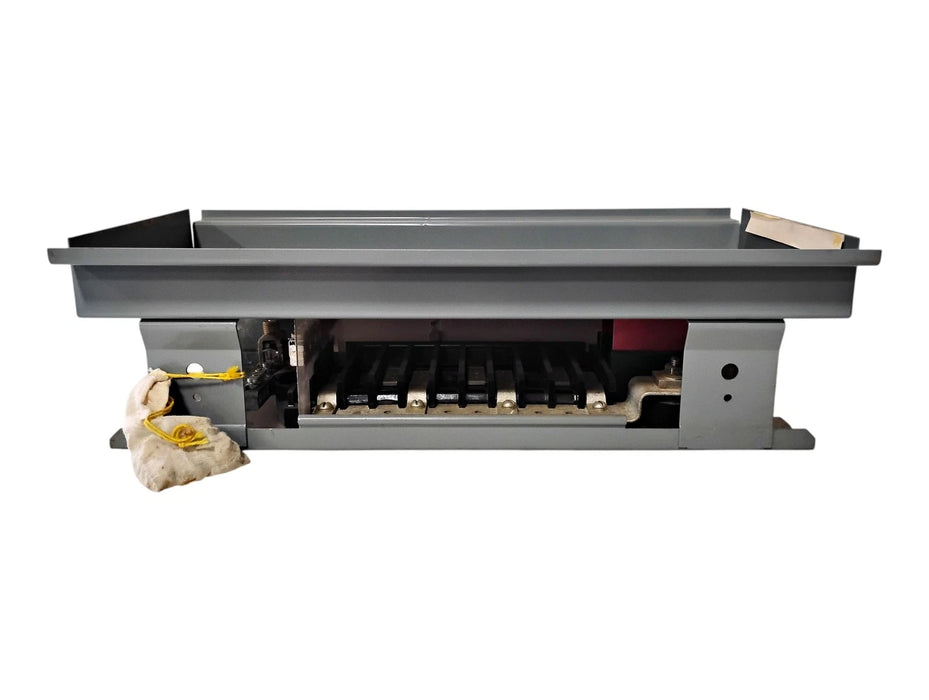 Square D NQOB NQOB-204 120/240 V 100 A 3 PH Interior Panelboard