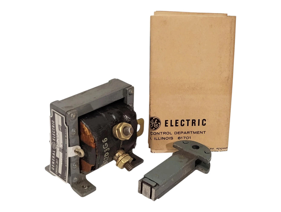 GE CR9503207EAB202 110 V AC Pull-Type Linear Solenoid