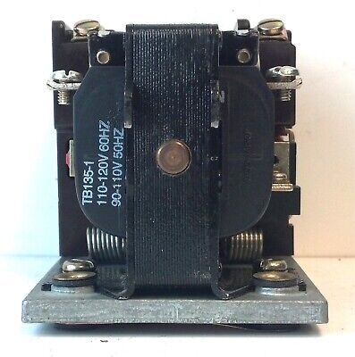 Joslyn Clark 713UPA-76 110-120 V AC Coil 2NO/2NC PMT Pneumatic Timing Relay