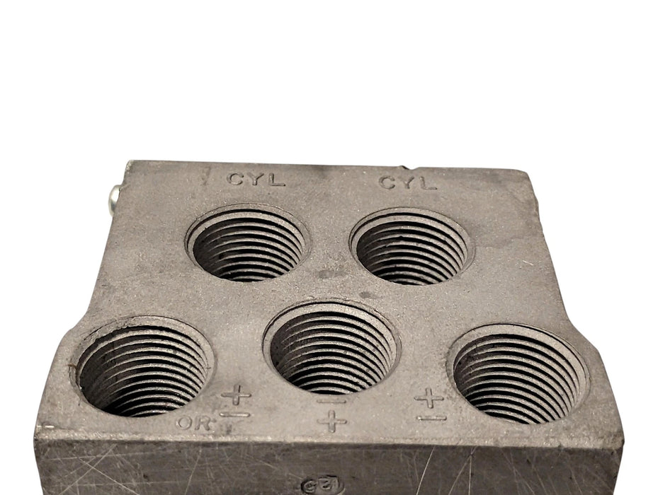 Miller Fluid Power 504 Air Control Valve w/ Manifold and Plugs