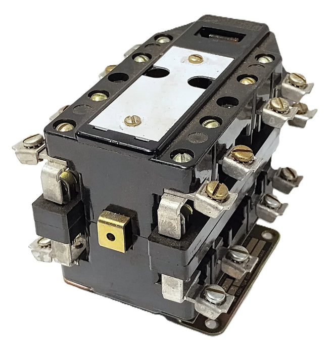 Square D 8501-D0-44 Series B Control Relay w/ 110-120 V AC Coil