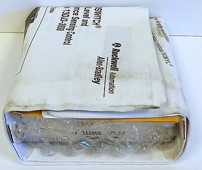 Allen-Bradley 13DJ3-3000 PHOTOSWITCH Level Control Module