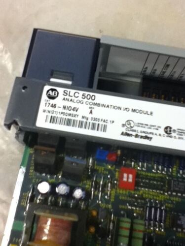 Allen-Bradley 1746-NIO4V I/O Module
