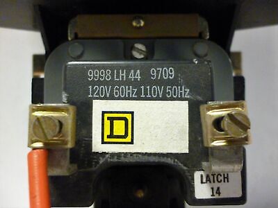 Schneider 8903LXO80 Mechanically Held Lighting Contactor