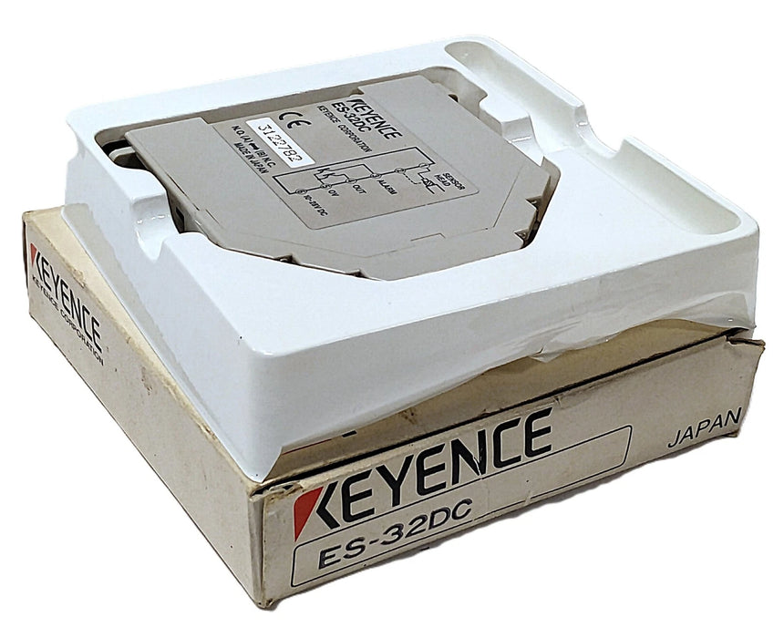 KEYENCE ES-32DC 10-28 VDC Fiber Optic Amplifier for Proximity Sensor
