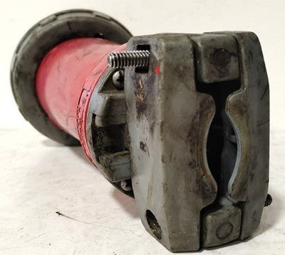 Hubbell 4100P7W 100 A 3 PH 480 V AC Pin and Sleeve Plug