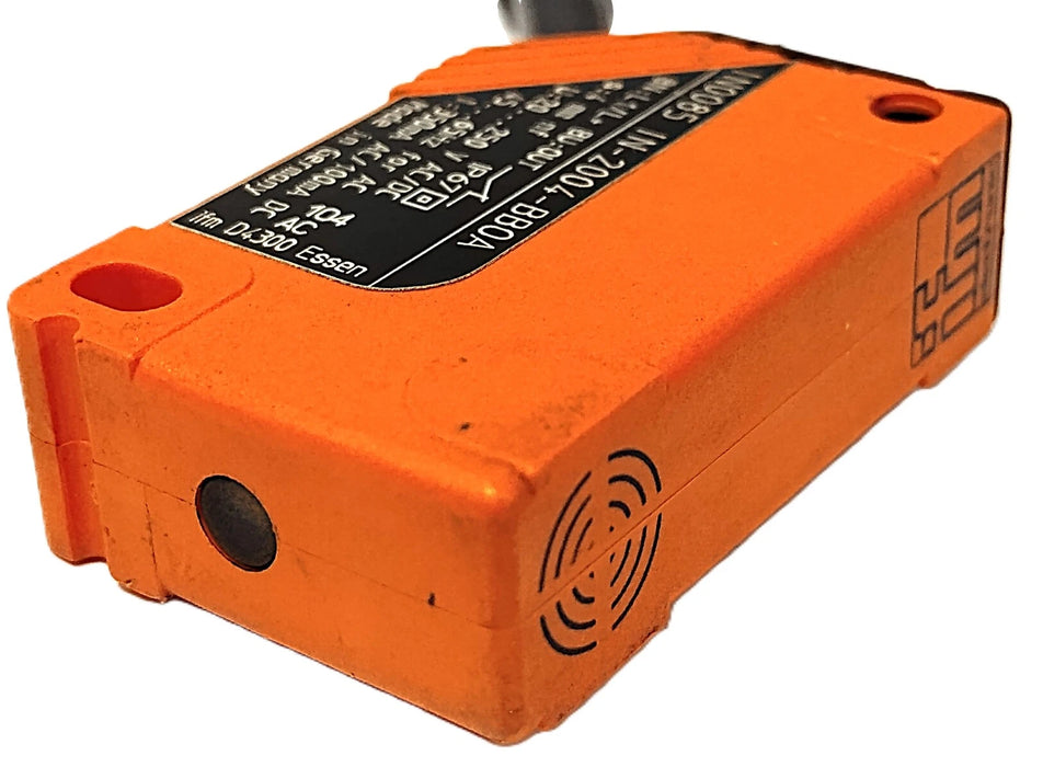 Efector IN-2004-BBOA IN0085 20-250 V AC/DC Inductive Proximity Sensor