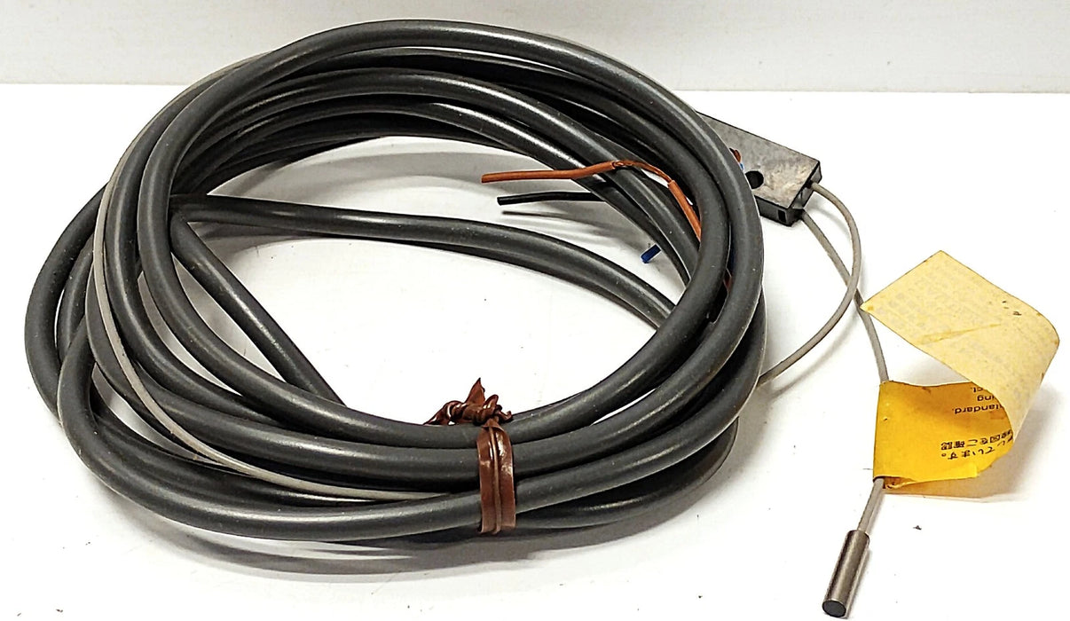 Omron E2EC-CR5C1 5-24 V DC Shielded Inductive Proximity Sensor