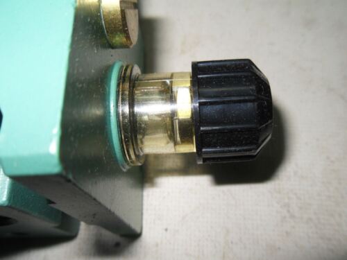 1 Numatics L30L-04C LUBRICATOR
