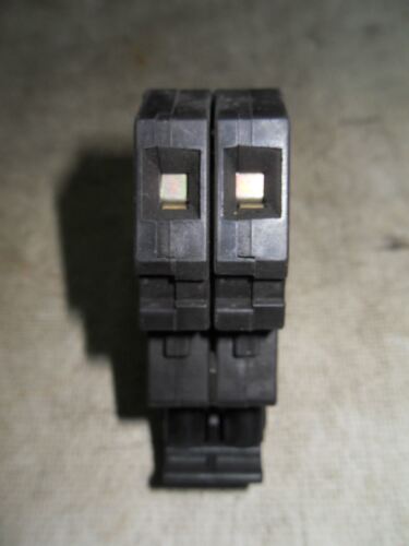 1 Allen-Bradley 1492-GHD040F Circuit Breaker