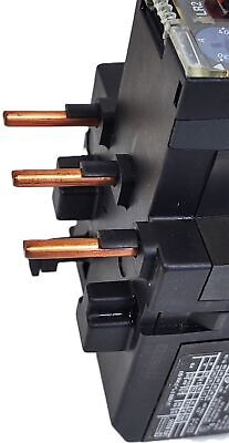 Telemecanique LR2-D3355 600V 30-40A 3-Phase Bimetallic Overload Protection Relay