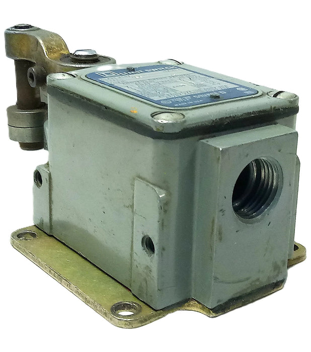 Square D 9007-TSC1 120-600 V AC/DC 20 A Rotary Gear Limit Switch w/ Roller Lever