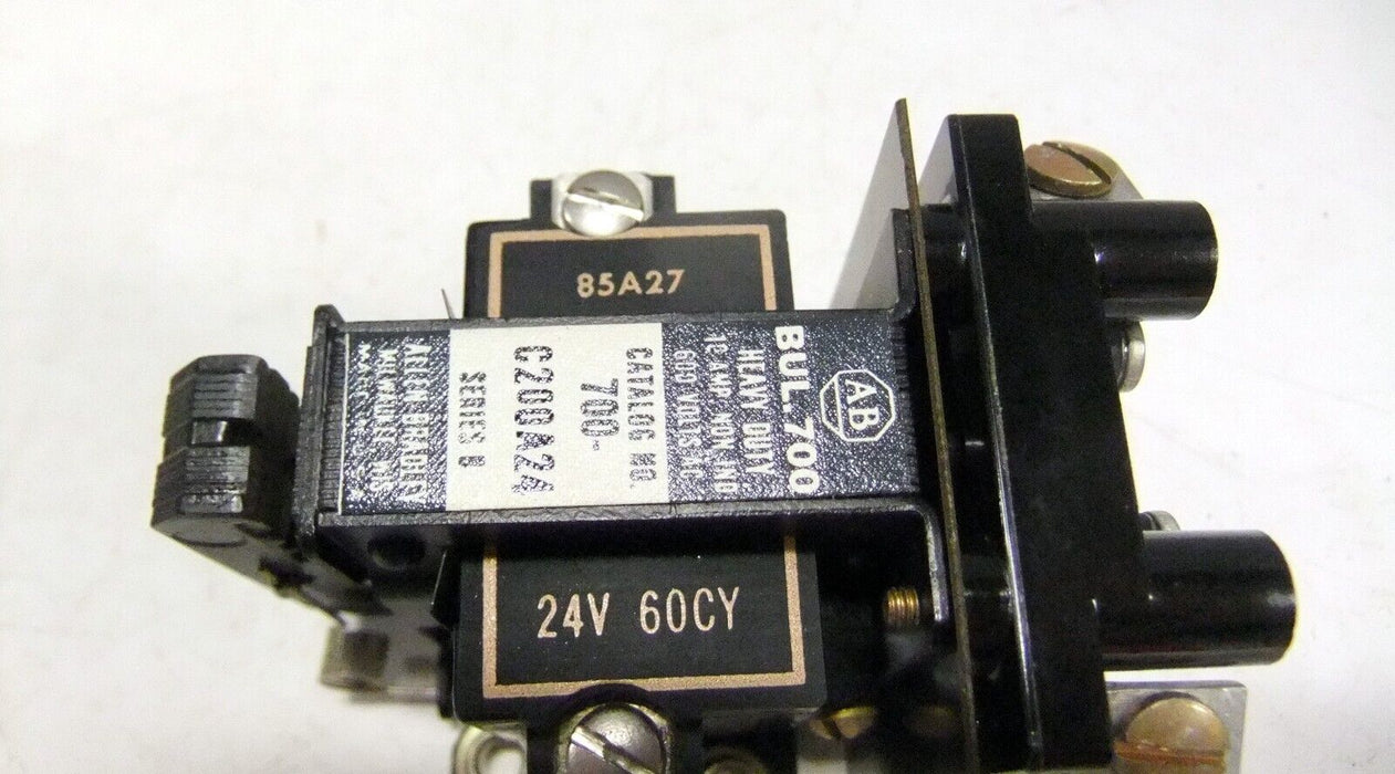 Allen-Bradley AC Relay 700-C200A24