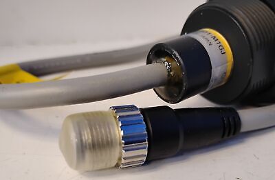 Omron E2EQ-X10D1-M1GJ 12-24 V DC 0.3 m Cable Proximity Sensor