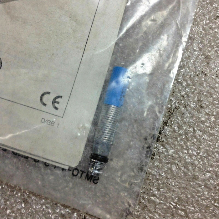 Festo SMTO-4-PS-S-LED-24B Proximity Sensor