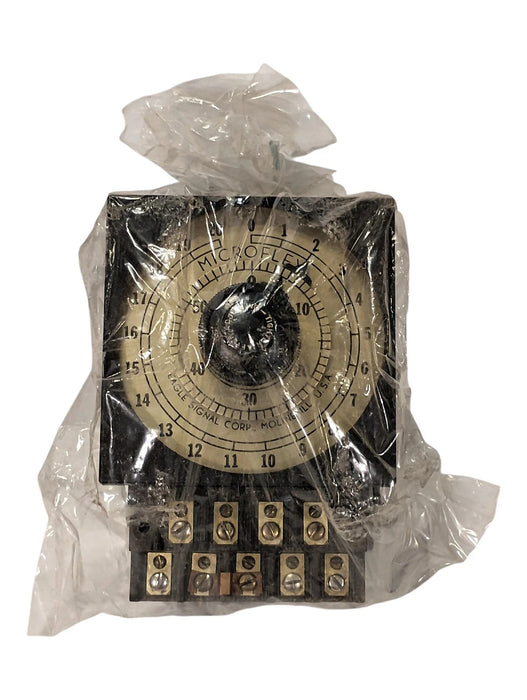 Eagle Signal HA13B6 0-20 h 0-60 min Cycle Timer