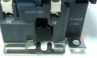 Telemecanique LC1D8011 Contactor w/ LC1D8011 100 V Coil and Auxiliary Contact